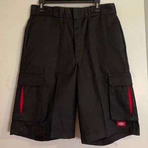 Dickies Black Cargo Work Shorts Size 34 Waist NWOT